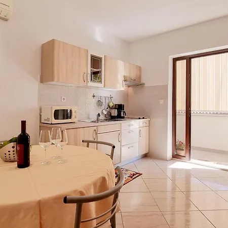Maena Lejlighed Novigrad Istria